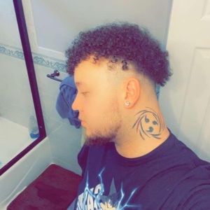 Meet your Posher, Thomas